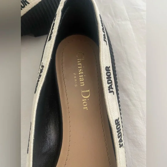 Authentic Christian Dior J’Adior Black Pointed-Toe Flats – Size 39 - Picture 4 of 9